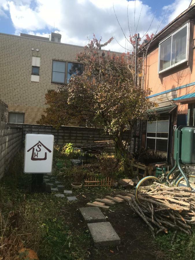 Shabby House Hotel Sapporo Bagian luar foto
